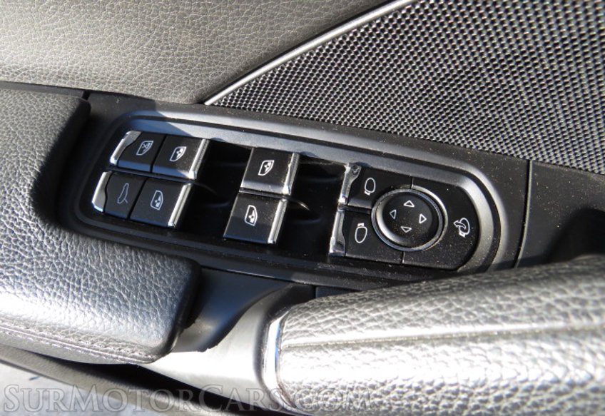 2015 Porsche Cayenne - Image 44