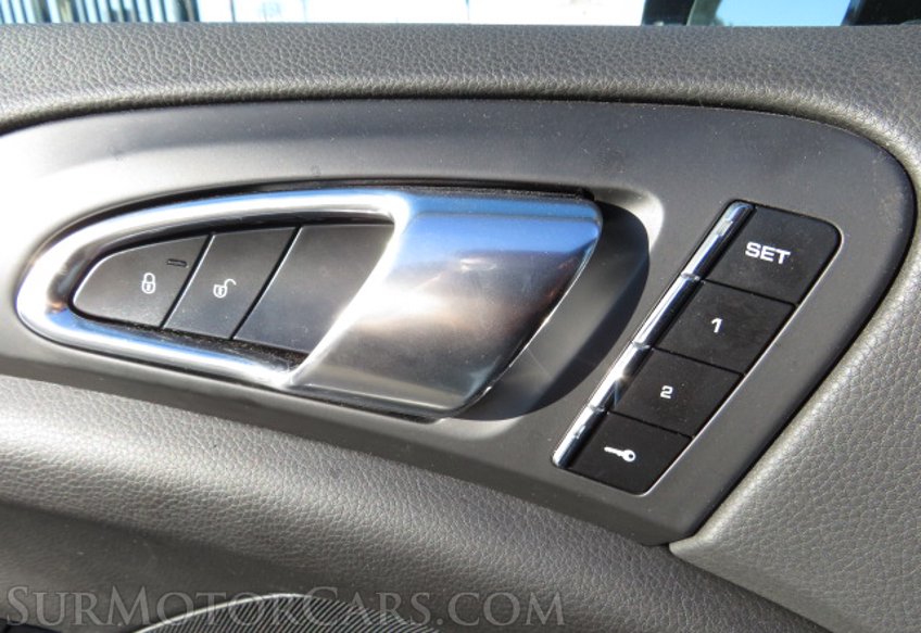 2015 Porsche Cayenne - Image 46