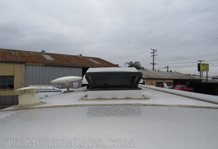 2016 Airstream Sport 22FB - Image 19