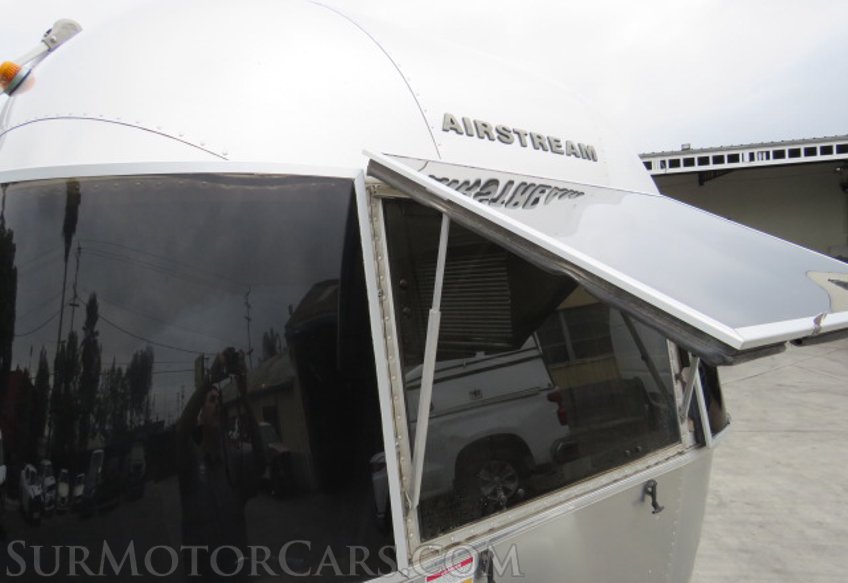 2016 Airstream Sport 22FB - Image 17