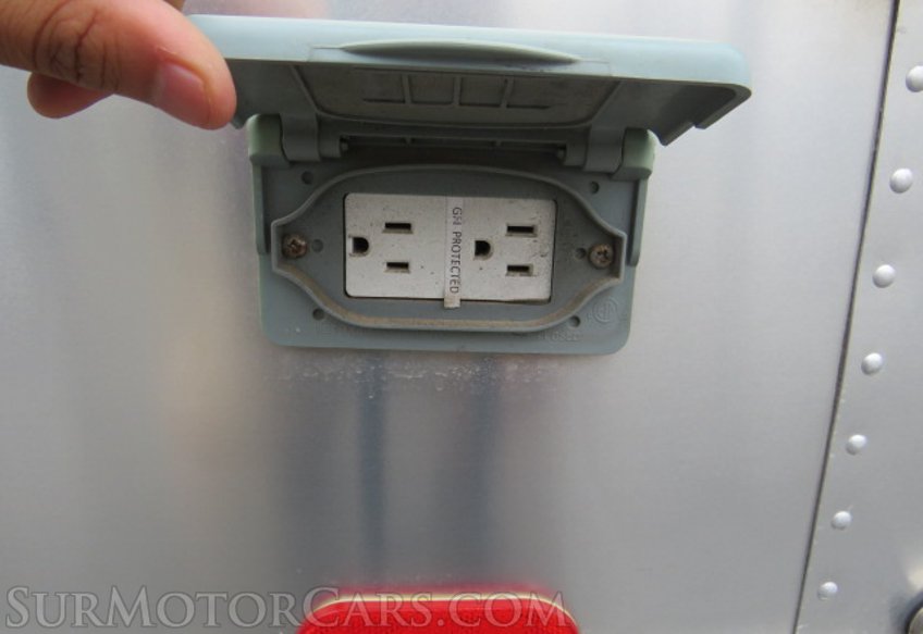 2016 Airstream Sport 22FB - Image 26