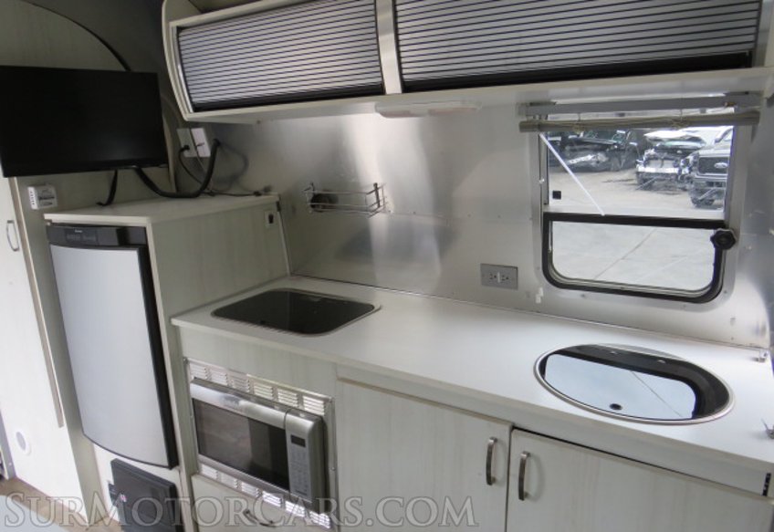 2016 Airstream Sport 22FB - Image 43