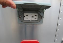 2016 Airstream Sport 22FB - Image 26