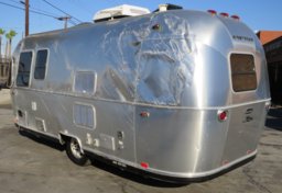 2016 Airstream Sport 22FB - Image 6