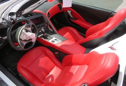 2017 Chevrolet Corvette - Image 27