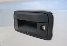 2018 Chevrolet Silverado 1500 - Image 25