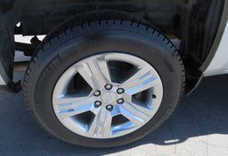 2018 Chevrolet Silverado 1500 - Image 48