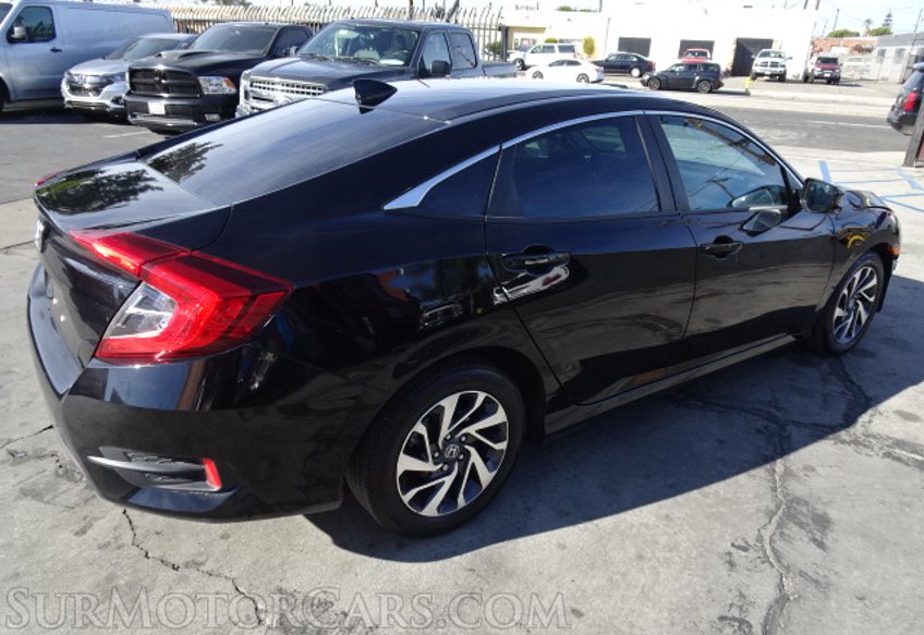 2018 Honda Civic Sedan - Image 5