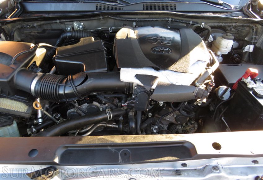 2020 Toyota Tacoma 4WD - Image 54