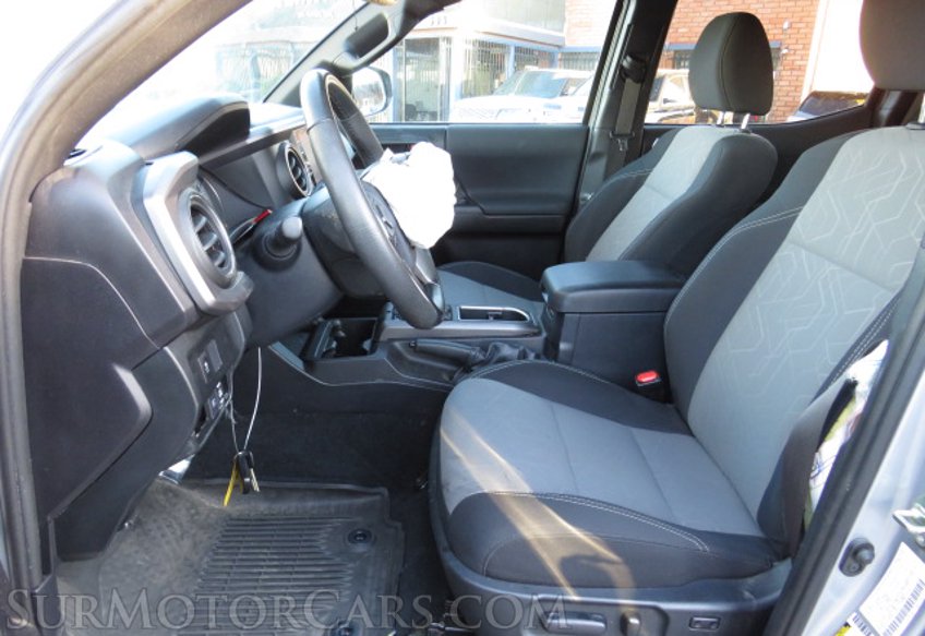 2020 Toyota Tacoma 4WD - Image 26