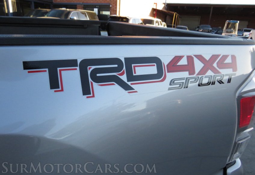 2020 Toyota Tacoma 4WD - Image 21