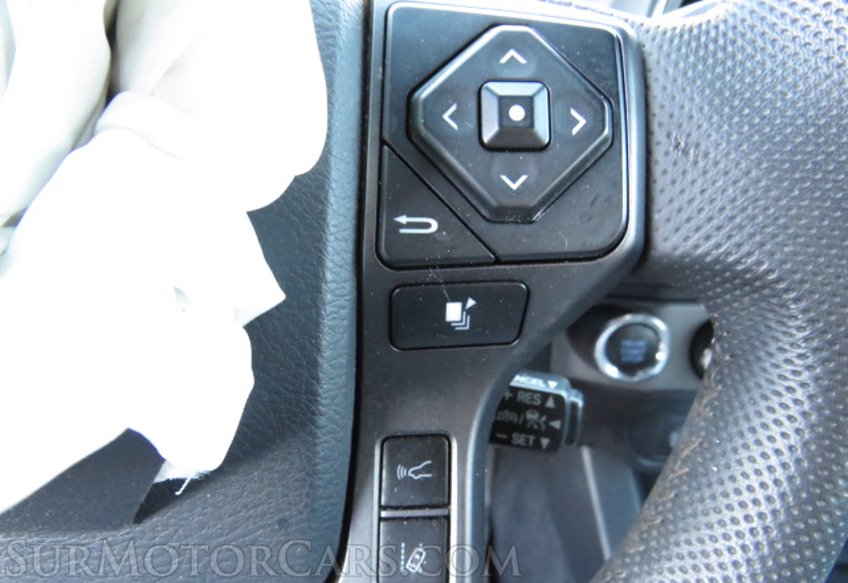 2020 Toyota Tacoma 4WD - Image 41