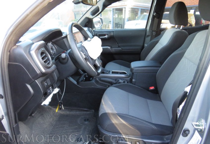 2020 Toyota Tacoma 4WD - Image 24