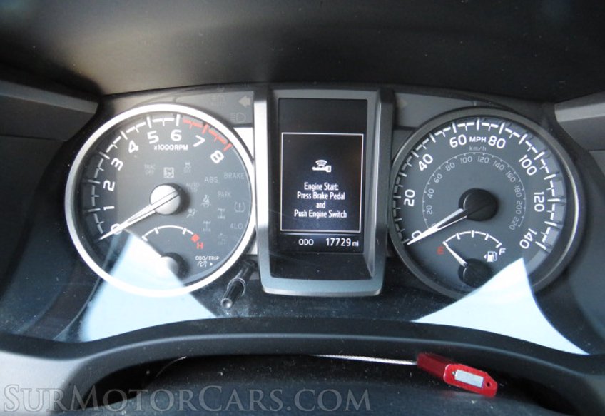 2020 Toyota Tacoma 4WD - Image 35