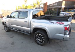 2020 Toyota Tacoma 4WD - Image 7