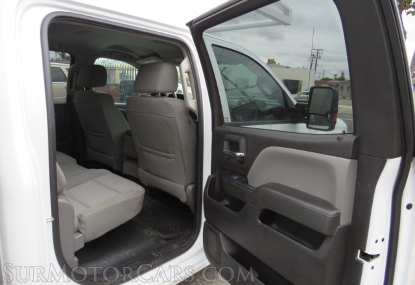 2018 Chevrolet Silverado 2500HD - Image 28