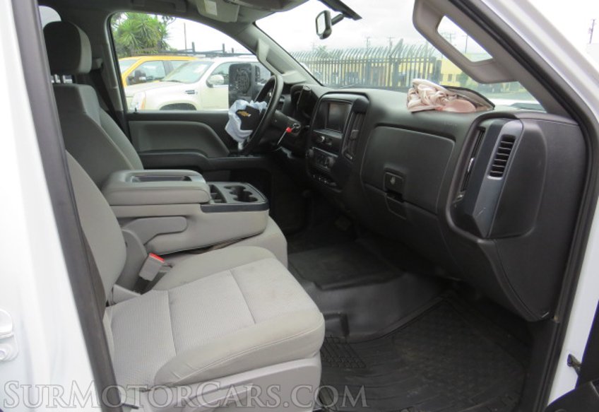 2018 Chevrolet Silverado 2500HD - Image 32