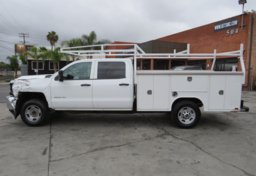 2018 Chevrolet Silverado 2500HD - Image 12