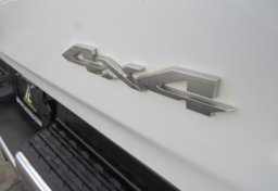 2022 Ram 1500 - Image 23