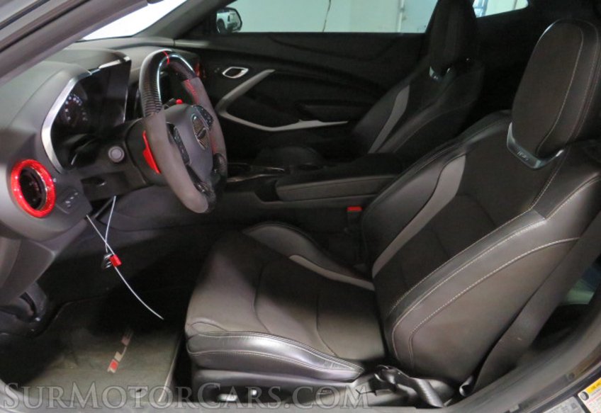 2018 Chevrolet Camaro - Image 23