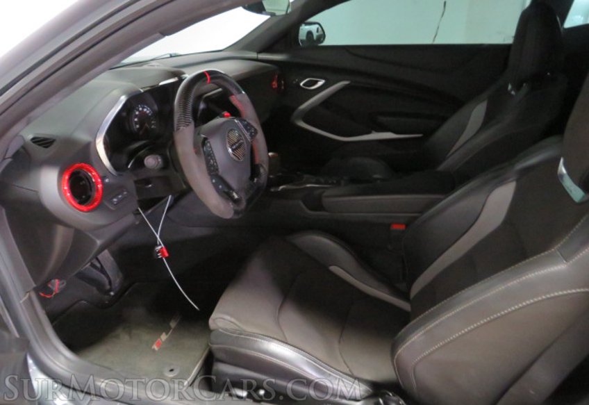 2018 Chevrolet Camaro - Image 25