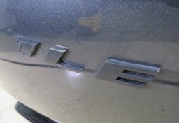 2018 Chevrolet Camaro - Image 20