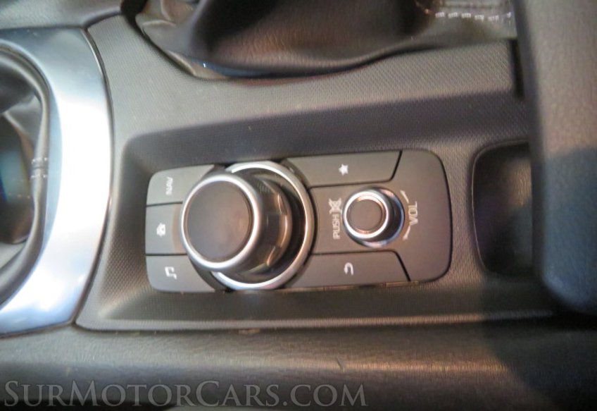 2020 Mazda MX-5 Miata RF - Image 39