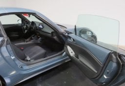 2020 Mazda MX-5 Miata RF - Image 21