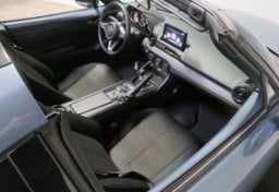 2020 Mazda MX-5 Miata RF - Image 23