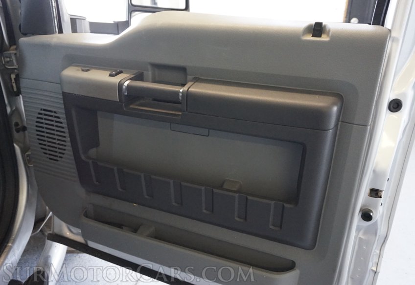 2013 Ford Super Duty F-350 SRW - Image 53