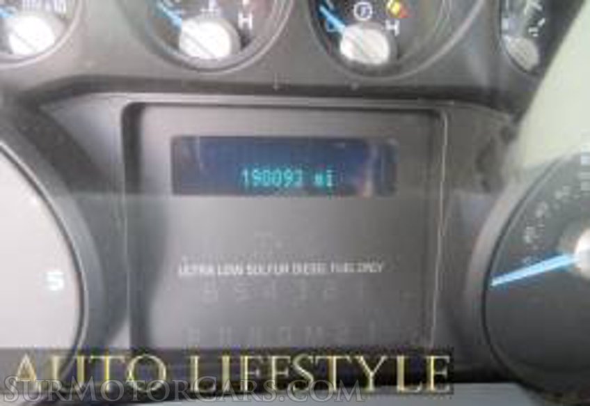 2013 Ford Super Duty F-350 SRW - Image 42