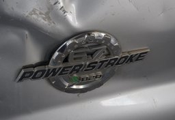 2013 Ford Super Duty F-350 SRW - Image 27