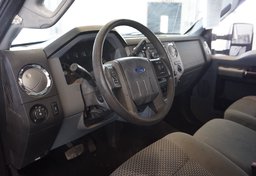 2013 Ford Super Duty F-350 SRW - Image 30