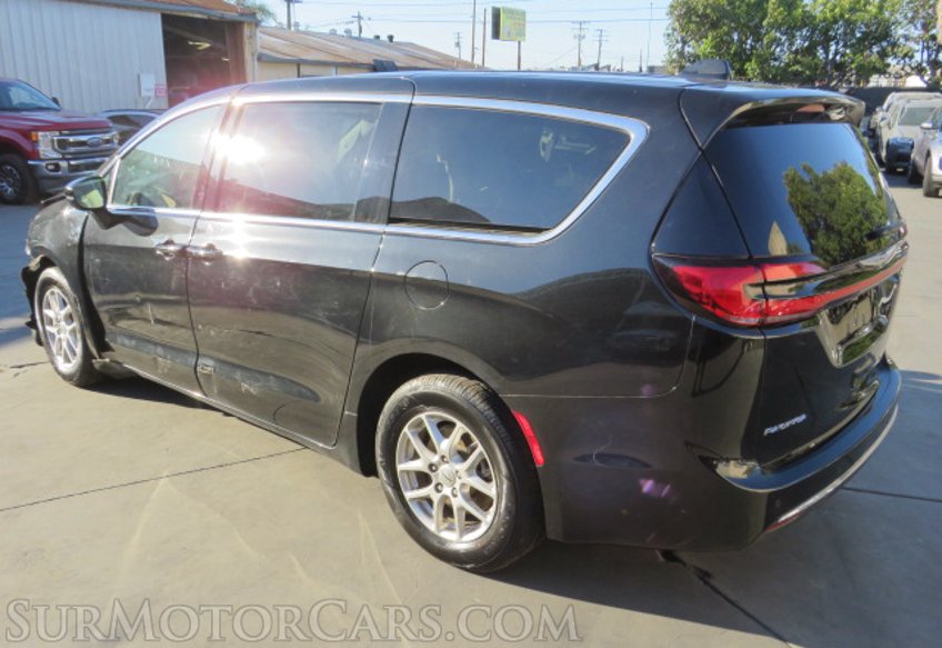 2023 Chrysler Pacifica - Image 7