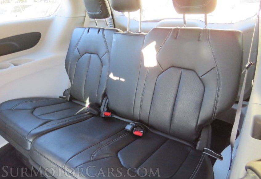 2023 Chrysler Pacifica - Image 32