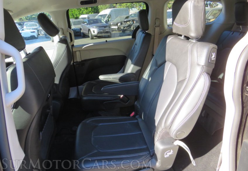 2023 Chrysler Pacifica - Image 22