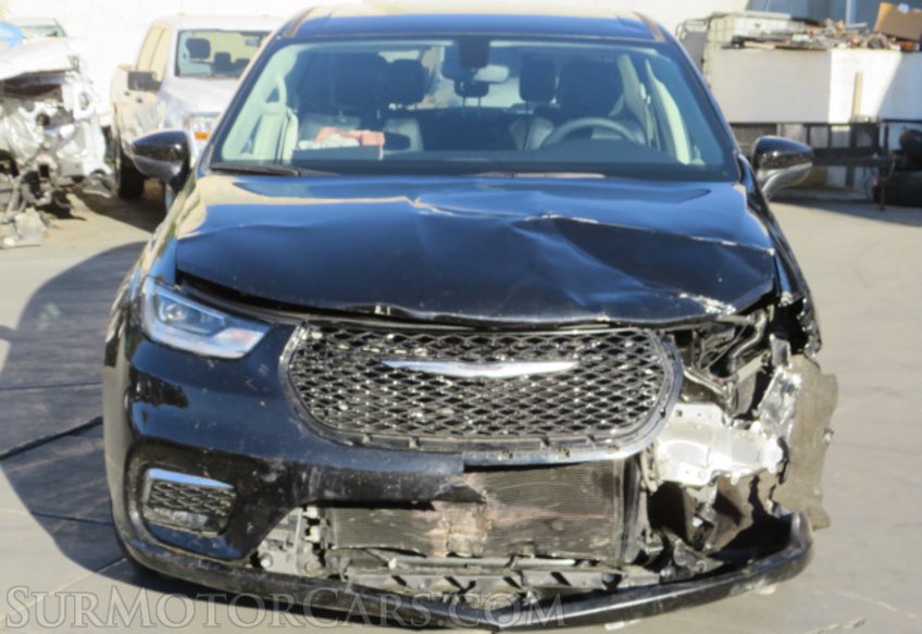 2023 Chrysler Pacifica - Image 12