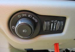 2023 Chrysler Pacifica - Image 42