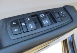 2023 Chrysler Pacifica - Image 47