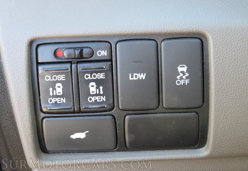 2015 Honda Odyssey - Image 47