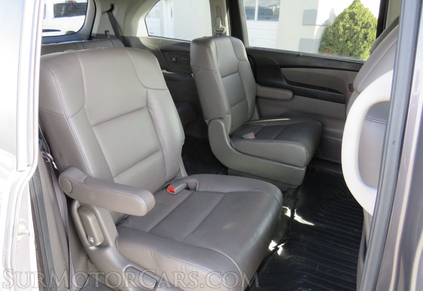 2015 Honda Odyssey - Image 31