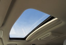 2015 Honda Odyssey - Image 48