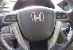 2015 Honda Odyssey - Image 35
