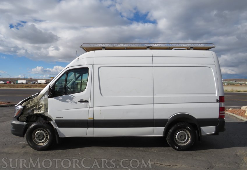 2015 Freightliner Sprinter Cargo Vans - Image 10