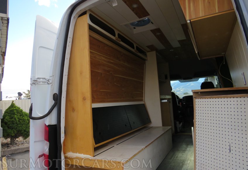 2015 Freightliner Sprinter Cargo Vans - Image 31
