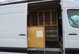 2015 Freightliner Sprinter Cargo Vans - Image 18