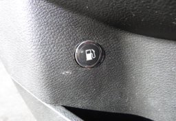 2021 Dodge Charger - Image 31