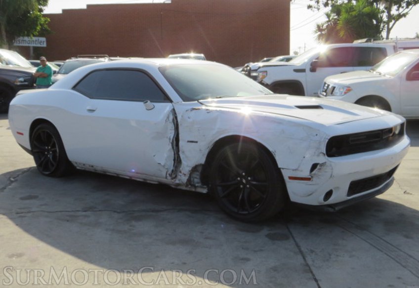 2018 Dodge Challenger - Image 4