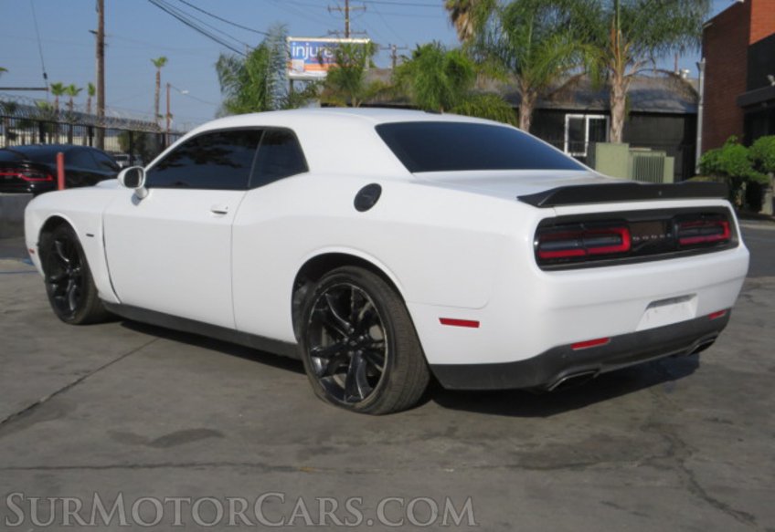 2018 Dodge Challenger - Image 8