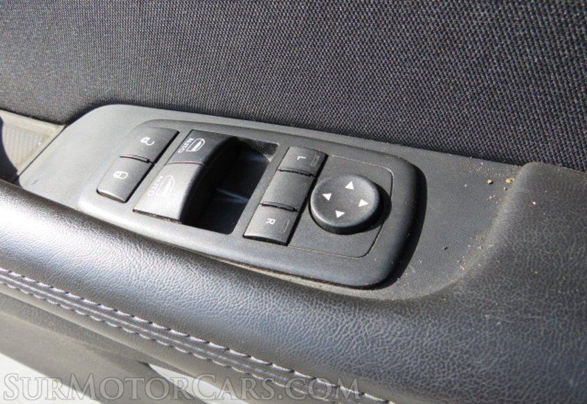 2018 Dodge Challenger - Image 38